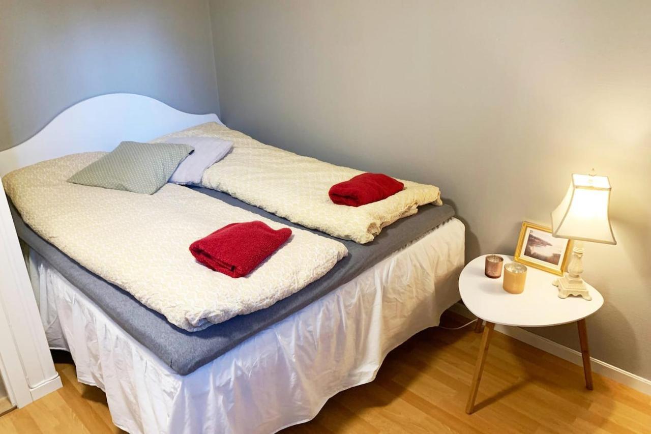 Newly Renovated Basement Apartment Sarpsborg Exterior foto